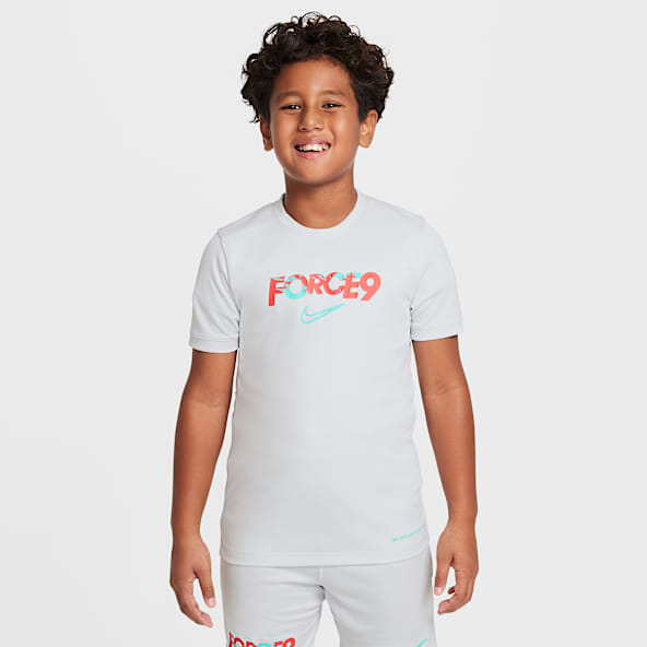 Boys Soccer Clothing. Nike.com